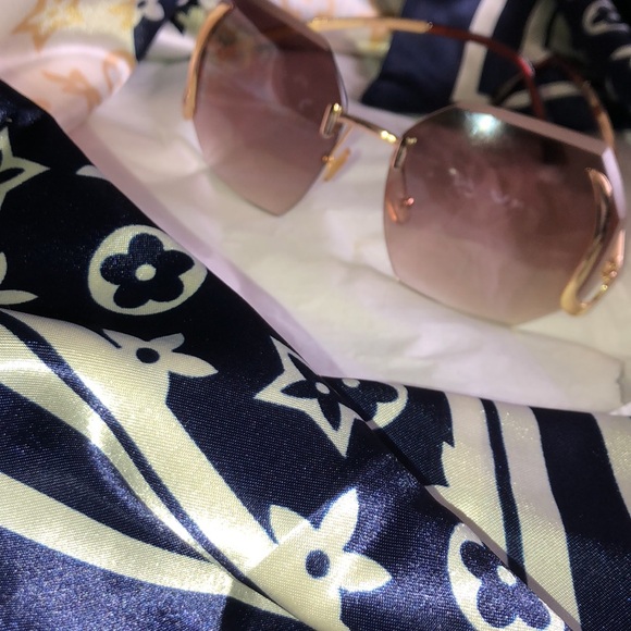 Oh Just Blocking The Sun Shades - Picture 7 of 14